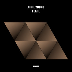 收听Nihil Young的Flare歌词歌曲