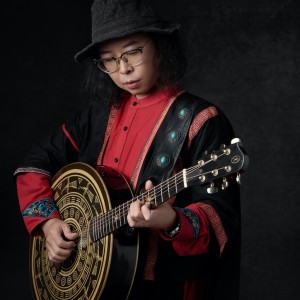 Listen to 幸福嘹嘹啰 (cover: 莫汉军) (完整版) song with lyrics from 赵羽