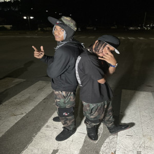 1Amor的专辑Tamo Afuera (Remix)