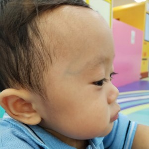 Album muka tebal from Rois