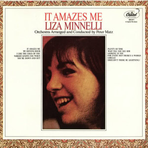 收聽Liza Minnelli的I'm Not Laughing歌詞歌曲