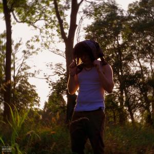 收聽Tekki的Chanel Laurent (Explicit)歌詞歌曲