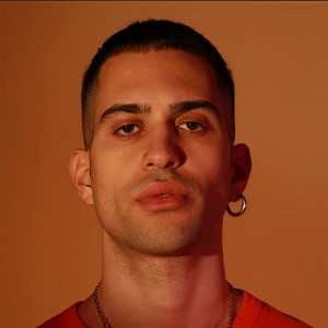 Mahmood ดาวน์โหลดและฟังเพลงฮิตจาก Mahmood