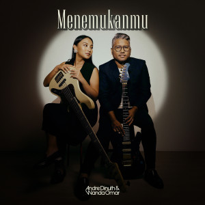 Dengarkan lagu Menemukanmu nyanyian Andre Dinuth dengan lirik