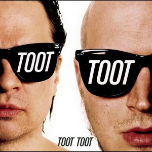 ดาวน์โหลดและฟังเพลง Why You Lock (Yourself In A Safety Box?) พร้อมเนื้อเพลงจาก TOOT TOOT