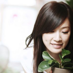 ดาวน์โหลดและฟังเพลง 阳春三月 พร้อมเนื้อเพลงจาก 张婧