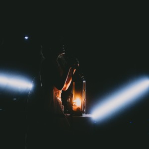 收聽Inch的flags歌詞歌曲