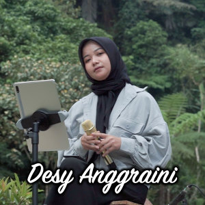 Dengarkan Gemati lagu dari Desy Anggraini dengan lirik