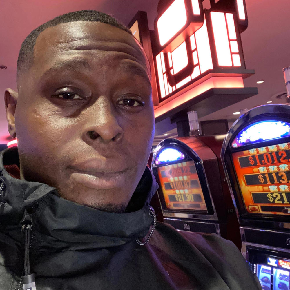 Money fever (Explicit)