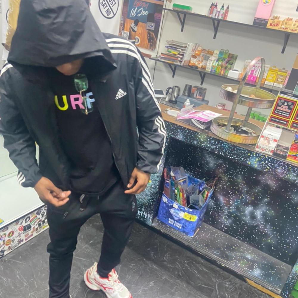 SNEAK DISSIN (Explicit)