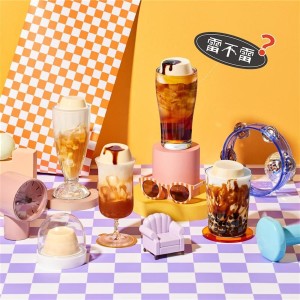 Album 雷不雷 from 陈谦文