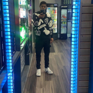 flg ree的專輯Thoughts (Explicit)