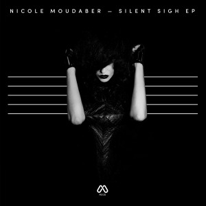 ดาวน์โหลดและฟังเพลง Silent Sigh พร้อมเนื้อเพลงจาก Nicole Moudaber