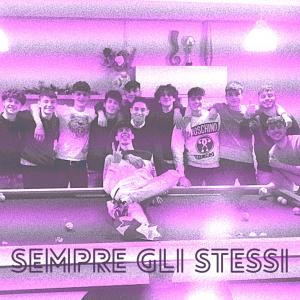 收聽Fema的Sempre gli stessi歌詞歌曲