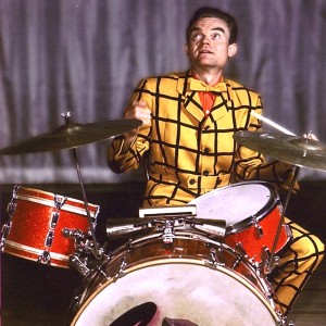 ดาวน์โหลดและฟังเพลง All I Want for Christmas (Is My Two Front Teeth) พร้อมเนื้อเพลงจาก Spike Jones