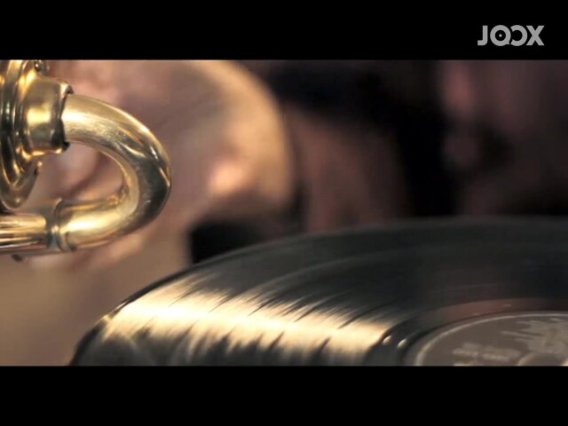 default video 1000x562 img