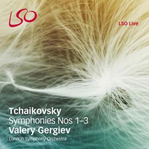 收聽ValeryGergiev的Symphony No. 1 "Winter Daydreams": i. Allegro tranquillo歌詞歌曲