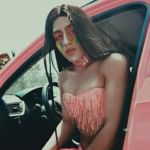 ดาวน์โหลดและฟังเพลง Reggie Miller (Explicit) พร้อมเนื้อเพลงจาก Villano Antillano