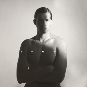 ดาวน์โหลดและฟังเพลง Evergreen (You Didn’t Deserve Me At All) พร้อมเนื้อเพลงจาก Omar Apollo