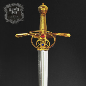 Dengarkan lagu It's Not U It's Me (Explicit) nyanyian Lonely Boy dengan lirik