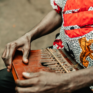 default playlist img