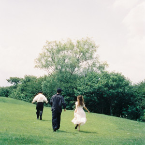 Listen to 사랑노래 song with lyrics from Luca minor