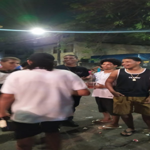 收聽DJ MV DO CR的JOGA ESSA XOTA PRA TROPA DO CR (Explicit)歌詞歌曲