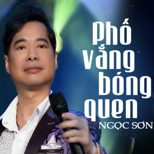 Listen to Phút giao thừa song with lyrics from Ngọc Sơn