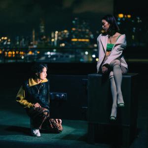ดาวน์โหลดและฟังเพลง Favorite ** (Explicit) พร้อมเนื้อเพลงจาก Young Hysan