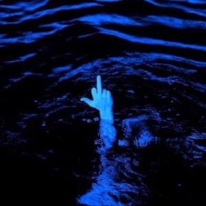 收聽PlanetLu的Out the Blue (feat. Skreigh) (Explicit)歌詞歌曲