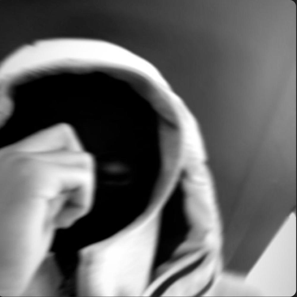 2 steppers (feat. RNO2F4C3D) (Explicit)