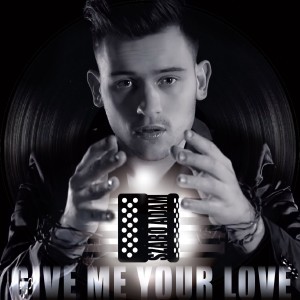 Szabó Ádám的專輯Give Me Your Love