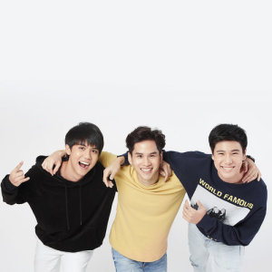 ดาวน์โหลดและฟังเพลง สู้ซ่า (เพลงประกอบละคร อาตี๋ของผม) พร้อมเนื้อเพลงจาก เฟียต พัทธดนย์
