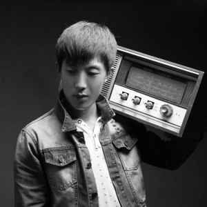 收聽雷一鳴的只想做你得賤人 (完整版)歌詞歌曲