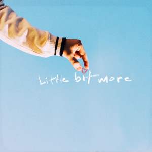 收聽Suriel Hess的Little Bit More歌詞歌曲