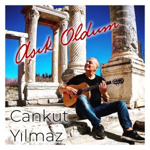 收聽Cankut Yılmaz的Aşık Oldum歌詞歌曲