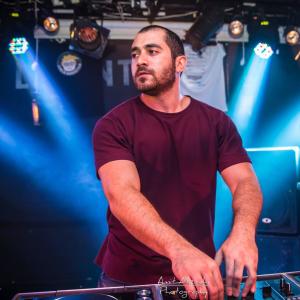 收聽Avix的My Message歌詞歌曲