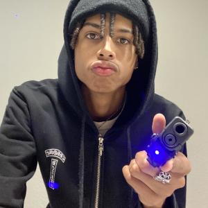 Astros的專輯Unlimited Shots (Explicit)