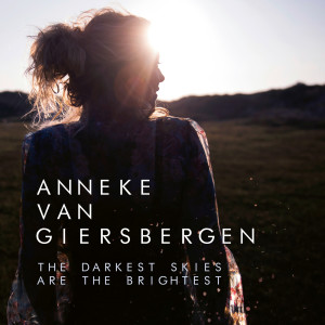 收聽Anneke Van Giersbergen的Keep It Simple歌詞歌曲