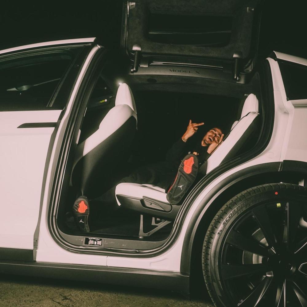 model x (Explicit)