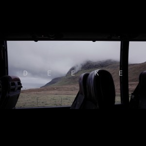 ดาวน์โหลดและฟังเพลง 초상화 - 형법 제269조 พร้อมเนื้อเพลงจาก Deeke