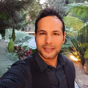 Listen to Anoche Me Enamoré (Cover) song with lyrics from Kury