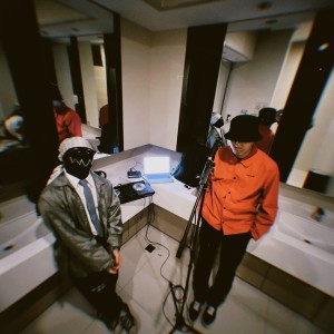 Album Soninoos (Explicit) from Tenne