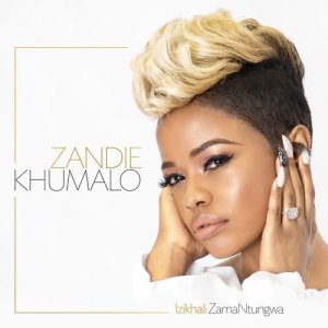 收聽Zandie Khumalo的Nami ngiyali'funa歌詞歌曲