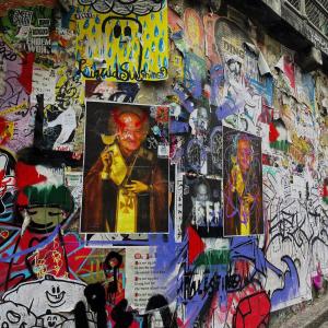 Dengarkan SUNSET DRIVE (Explicit) lagu dari Frank! dengan lirik