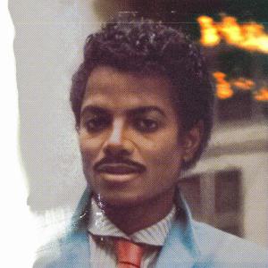 ดาวน์โหลดและฟังเพลง Smoky Bourbon พร้อมเนื้อเพลงจาก M.C.