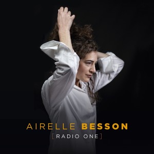 Dengarkan All I Want lagu dari Airelle Besson dengan lirik