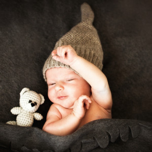 Dengarkan lagu Old Mcdonald Had a Farm nyanyian Sleep Baby Sleep Music dengan lirik