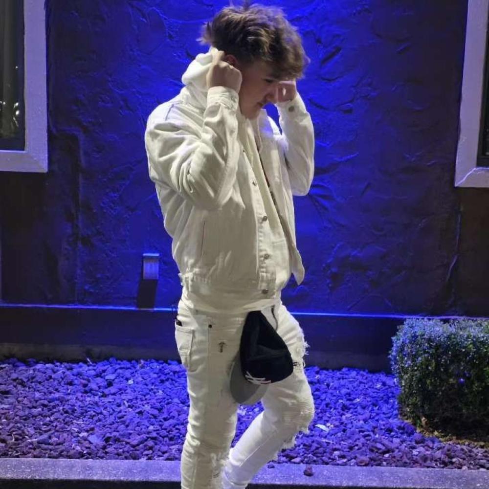 Pirate beat by Internet Money and HEATBOY (Explicit)