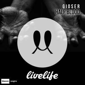 ดาวน์โหลดและฟังเพลง Half Blood พร้อมเนื้อเพลงจาก GIOSER